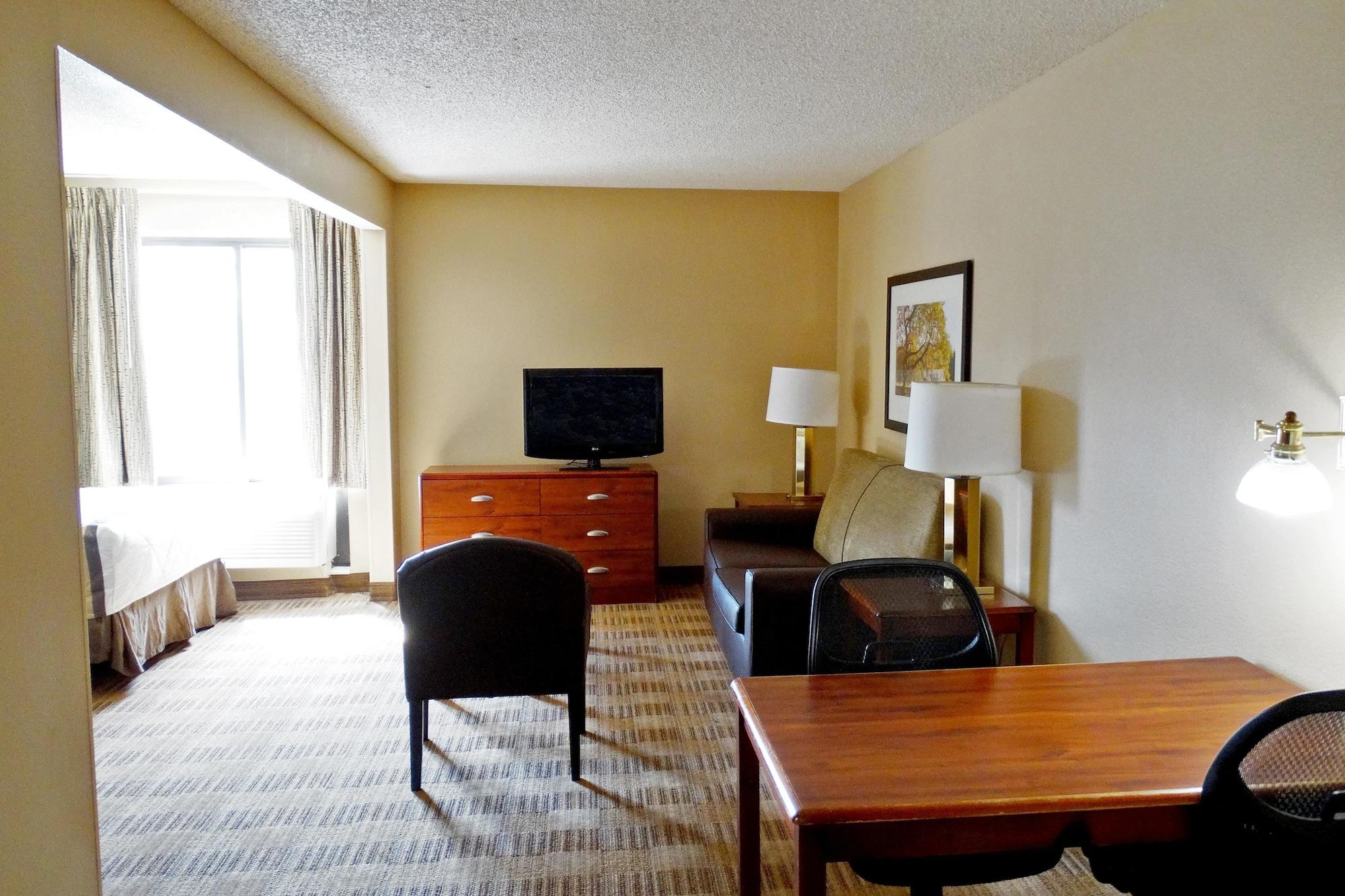 Extended Stay America Select Suites - Rockford - State Street Exterior photo