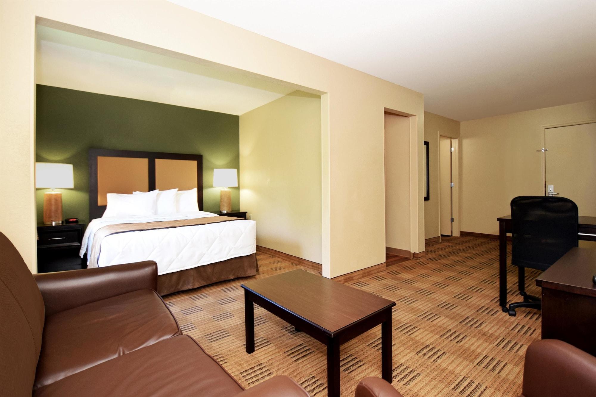 Extended Stay America Select Suites - Rockford - State Street Exterior photo